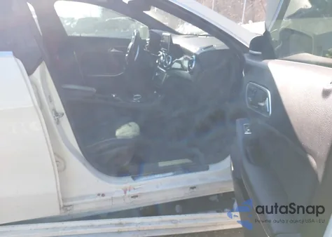 2014 Mercedes-Benz Cla 45 Amg 4Matic z USA, uszkodzony, nr VIN WDDSJ5CB6EN082428